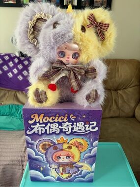 MOCICI 600% Plush Doll in Lavender and Yellow - Cute Bow Accent